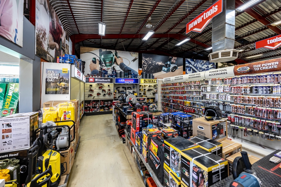 To Let commercial Property for Rent in Komani Park Eastern Cape